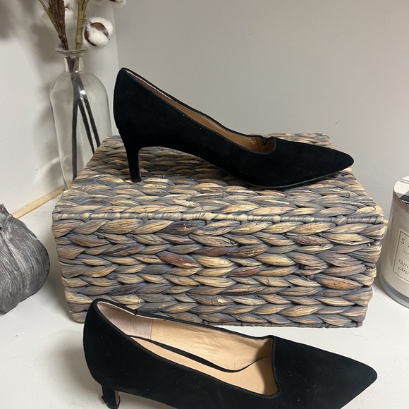 Franco Sarto Black Leather Pointed Toe Kitten Heels Size 8M - Picture 8 of 11